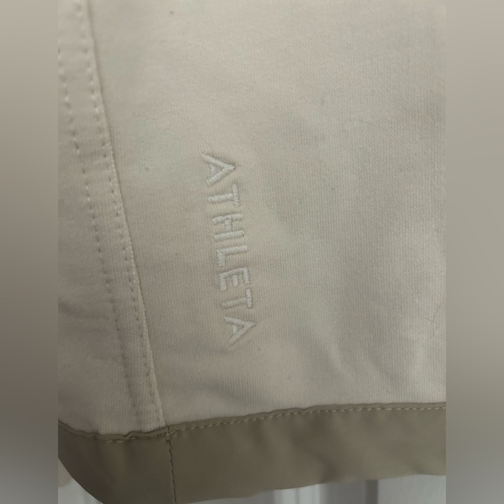 Athleta Hooded Pullover Size Medium - image 3